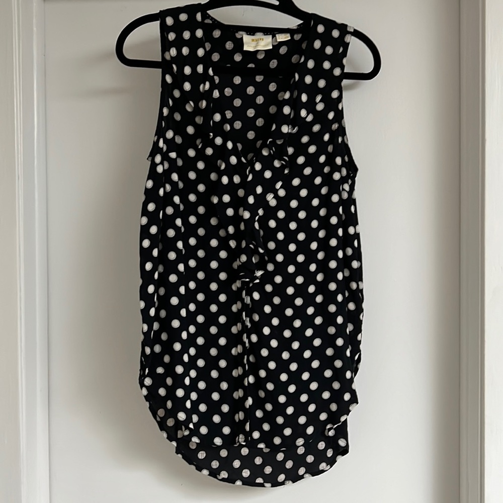 In Perfect condition, Maeve sleeveless ruffled tank